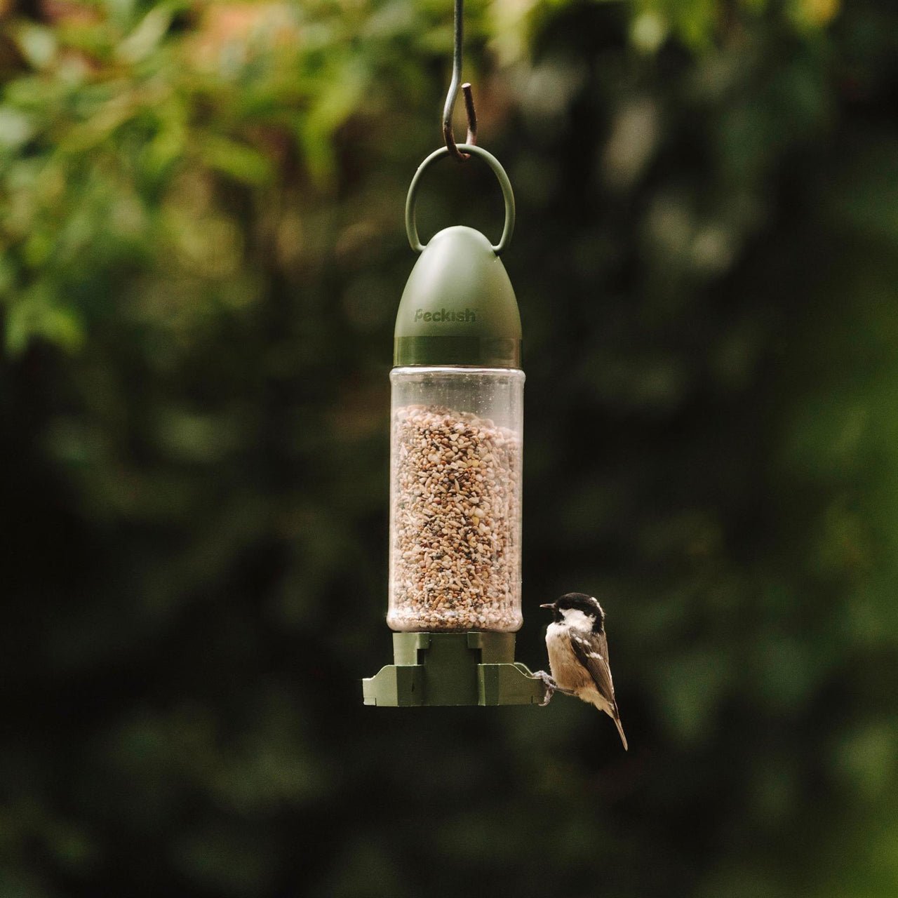 Peckish - Filled Extra Goodness Crumble Mix 2 Port Feeder