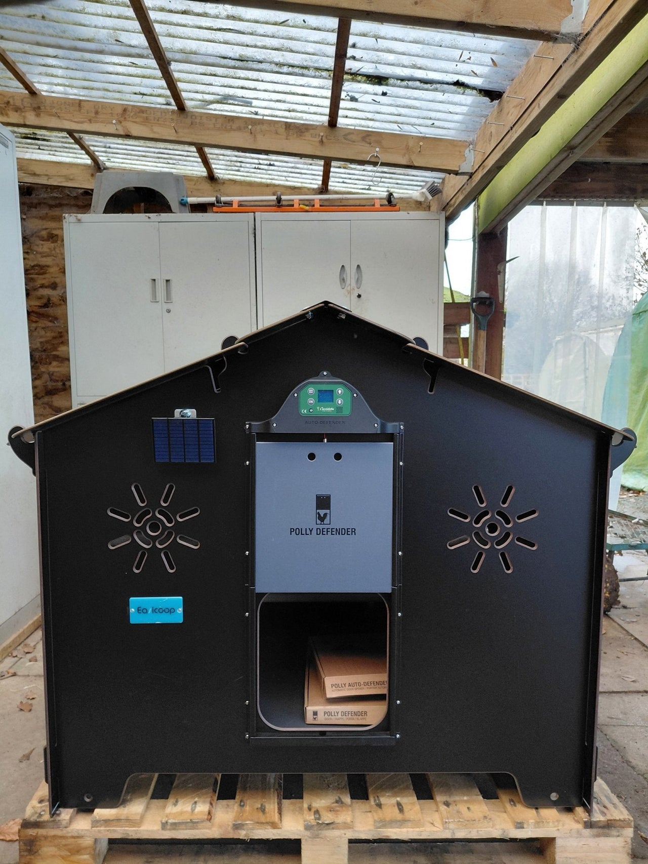 Easicoop Auto Defender Door Opener (Delivery Only)